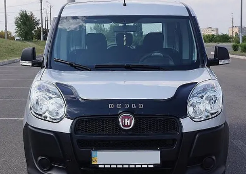 Дефлектор капота (мухобойка) Fiat Doblo с 2010 г.в. (Фиат Добло) Вип Тюнинг