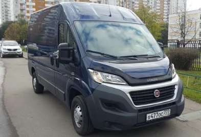 Дефлектор капота (мухобойка) Fiat Ducato с 2014 г.в. (с заходом на фары) (Фиат Дукато) Вип Тюнинг