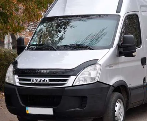 Дефлектор капота (мухобойка) IVECO DAILY с 2006-2011 г.в. (Ивеко Дэйли) Вип Тюнинг